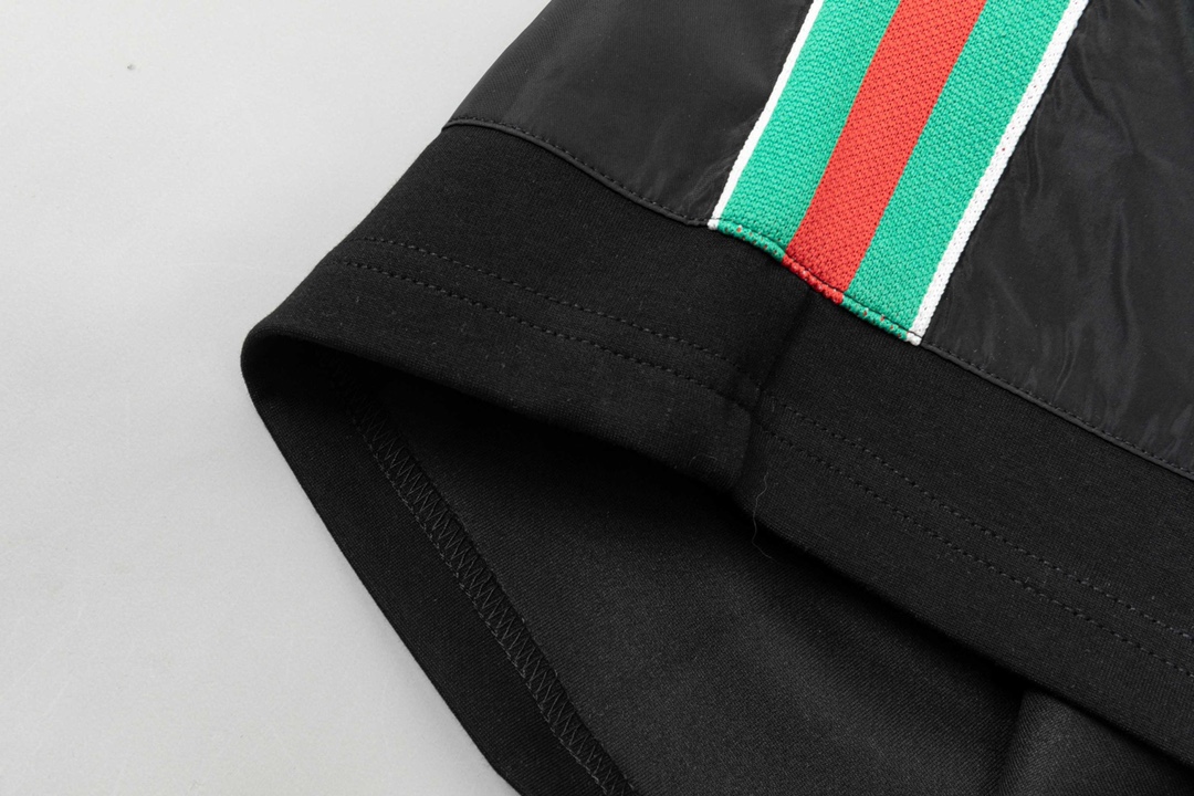 古驰/Gucci 夏季新款 两侧口袋红绿织带拼接休闲短裤