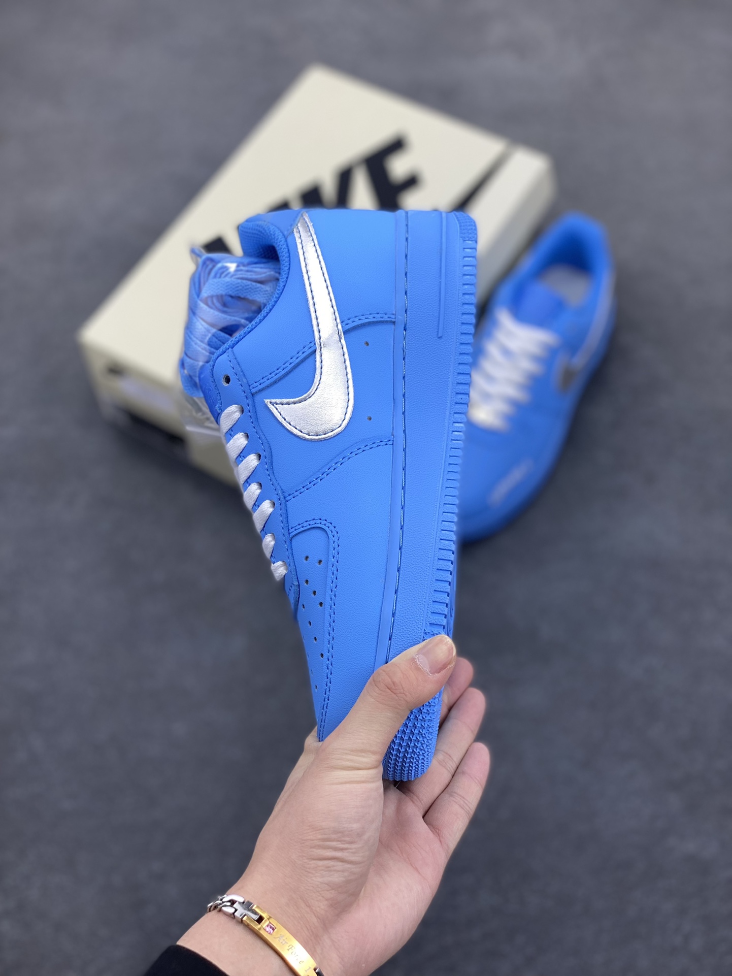 图片[3]-Nike Air Force 1 Low 冰岛蓝调 空军一号低帮运动休闲板鞋 原楦头原纸板 打造纯正空军版型#专注外贸渠道 全掌内置蜂窝气垫 #原盒配件 原厂中底钢印、拉帮完美 货号：CW2288-029 尺码：36 36.5 37.5 38 38.5 39 40 40.5 41 42 42.5 43 44 44.5 45-选品中心