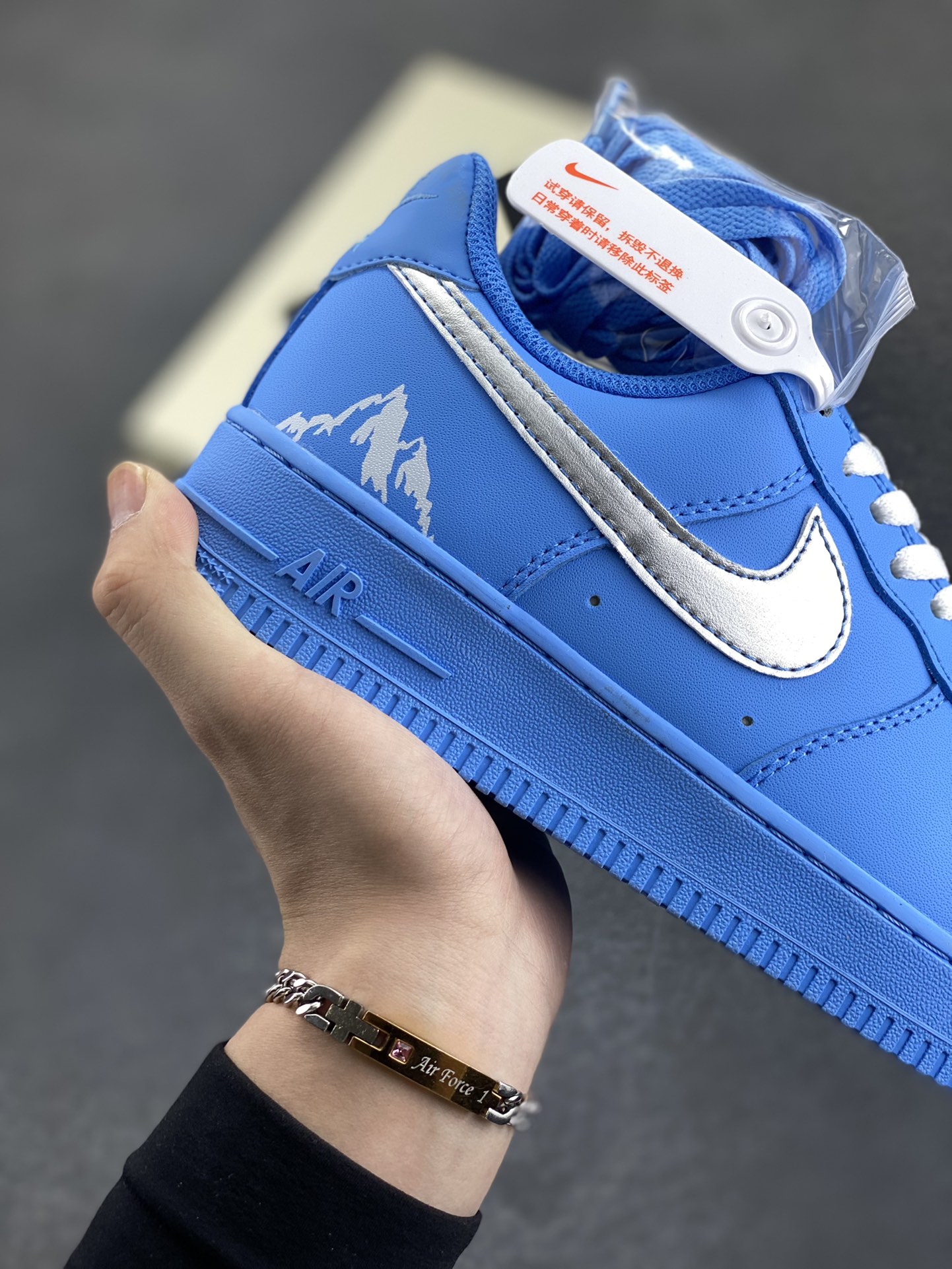 图片[6]-Nike Air Force 1 Low 冰岛蓝调 空军一号低帮运动休闲板鞋 原楦头原纸板 打造纯正空军版型#专注外贸渠道 全掌内置蜂窝气垫 #原盒配件 原厂中底钢印、拉帮完美 货号：CW2288-029 尺码：36 36.5 37.5 38 38.5 39 40 40.5 41 42 42.5 43 44 44.5 45-选品中心