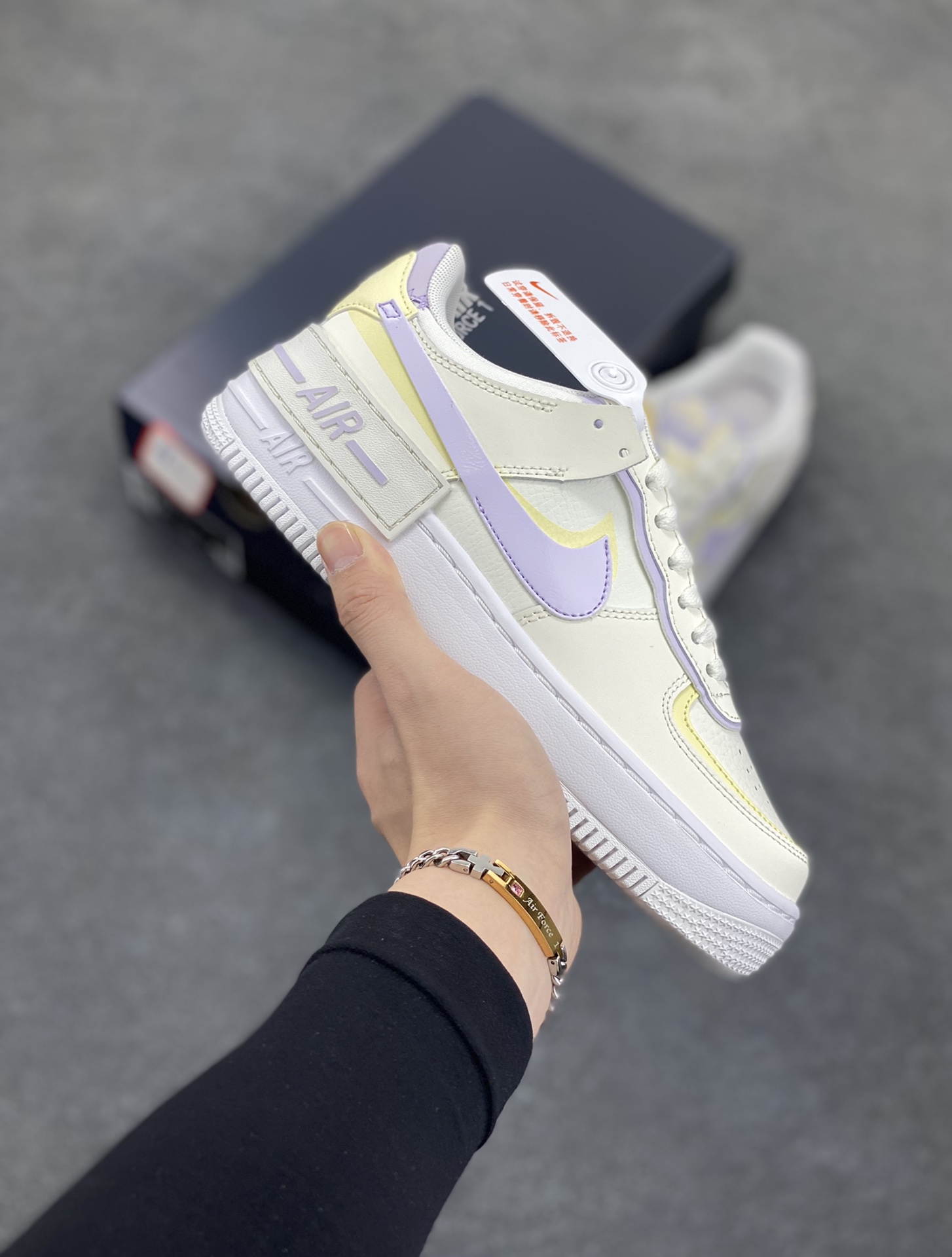 NK Air Force 1 Shadow 轻量增高低帮百搭板鞋\”拼接马卡龙\” 全新少女系解构主义设计双层轻量EVA发泡中底+防滑RB橡胶外圈底鞋底 原楦头原纸板 打造纯正空军版型 专注外贸渠道 全掌内置蜂窝气垫 原盒配件 原厂中底钢印、拉帮完美 货号:DZ1847-113 尺码:35.5 36 36.5 37.5 38 38.5 39 40-选品中心