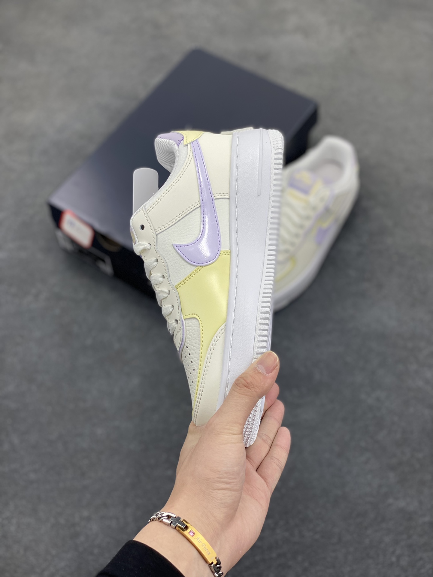 图片[3]-NK Air Force 1 Shadow 轻量增高低帮百搭板鞋\”拼接马卡龙\” 全新少女系解构主义设计双层轻量EVA发泡中底+防滑RB橡胶外圈底鞋底 原楦头原纸板 打造纯正空军版型 专注外贸渠道 全掌内置蜂窝气垫 原盒配件 原厂中底钢印、拉帮完美 货号：DZ1847-113 尺码：35.5 36 36.5 37.5 38 38.5 39 40-选品中心