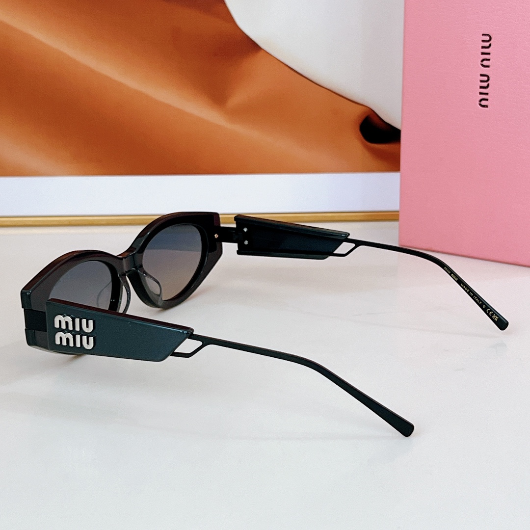  MIU MI*
MODELMU 130AV 
SIZE：59口17-147
🔝🔝