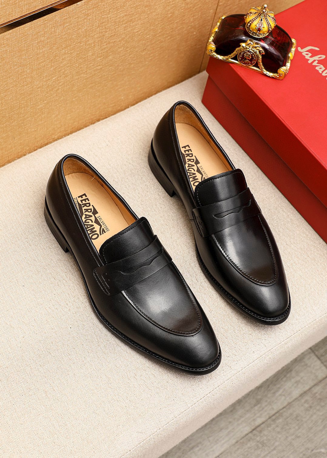 NO:279947,Product trademark Ferragamo 