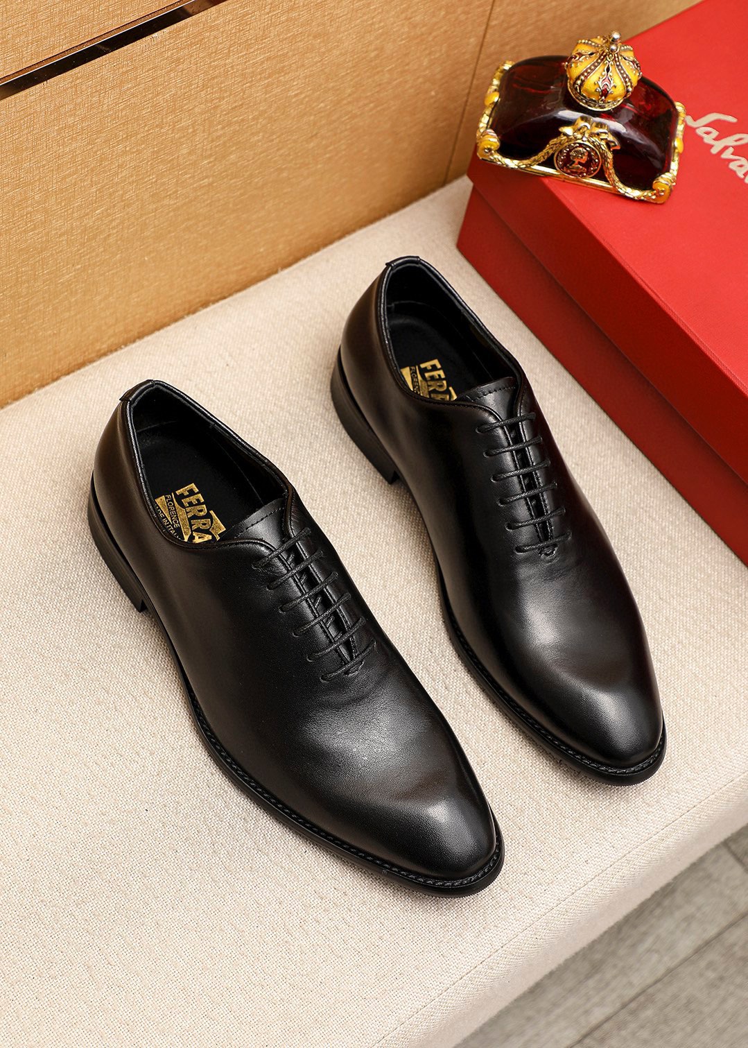 NO:279957,Product trademark Ferragamo 