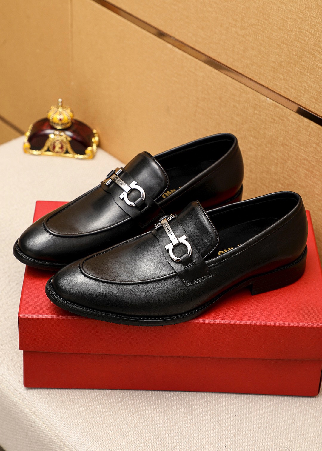 Salvatore Ferragamo Men's Leather Loafer Dress Shoes - Classic Style 4 i1745460640 4400 2