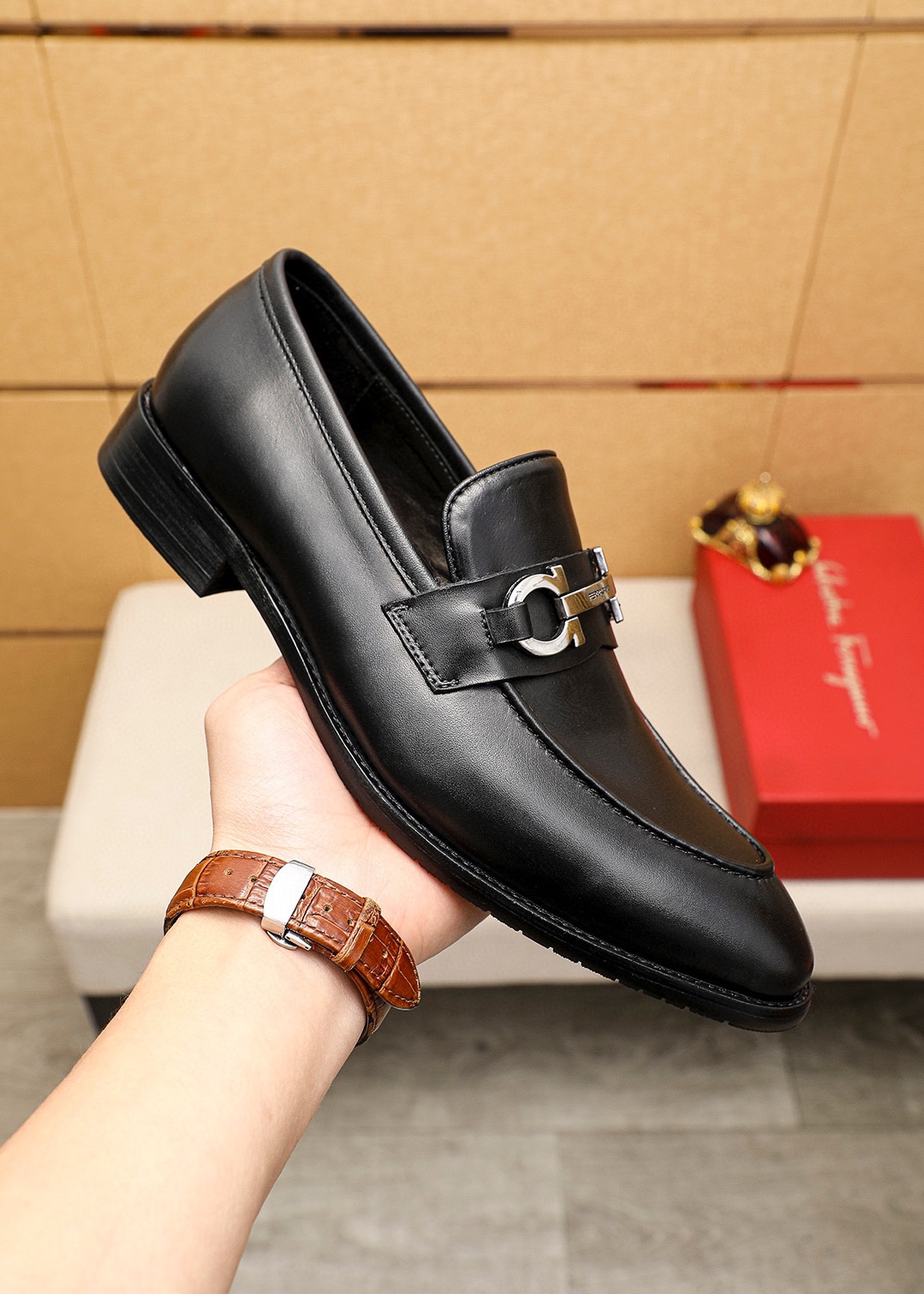 Salvatore Ferragamo Men's Leather Loafer Dress Shoes - Classic Style 5 i1745460640 6525 3