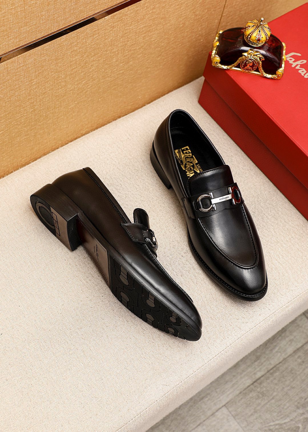Salvatore Ferragamo Men's Leather Loafer Dress Shoes - Classic Style 3 i1745460640 857 1