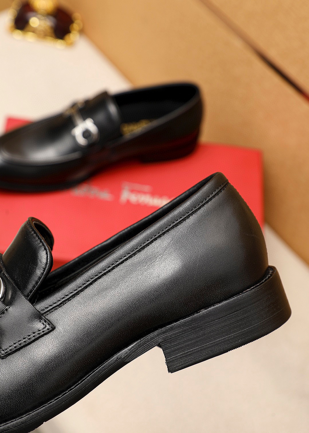 Salvatore Ferragamo Men's Leather Loafer Dress Shoes - Classic Style 8 i1745460640 9977 6