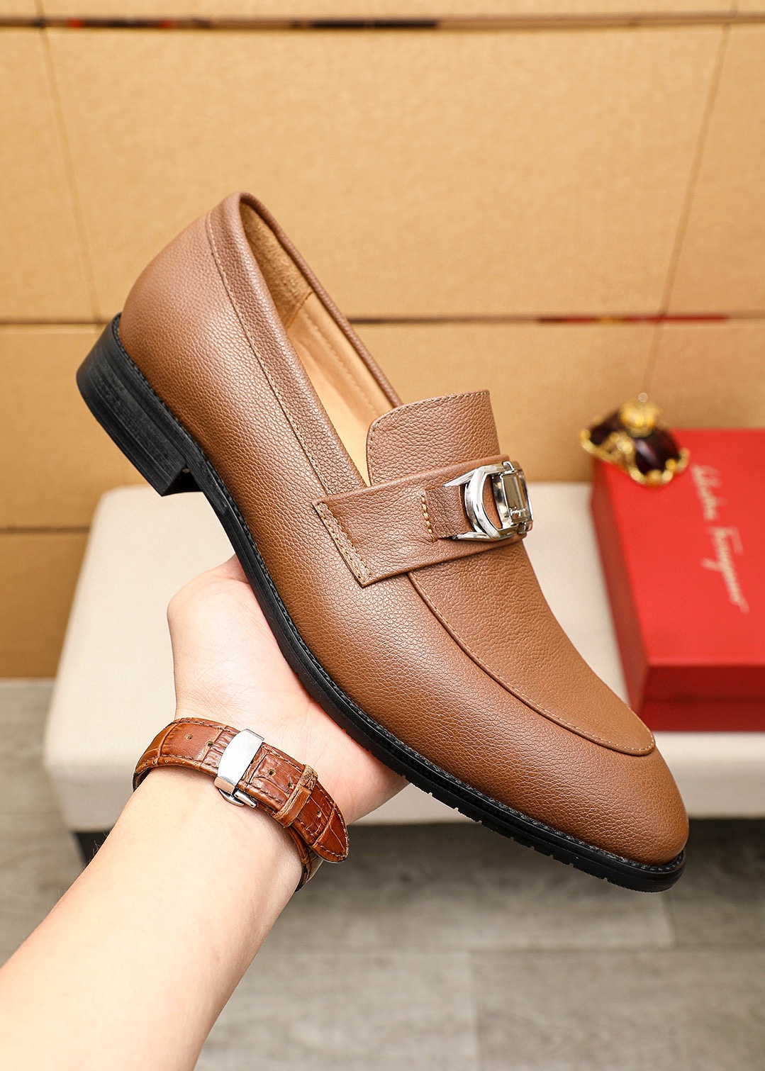 Salvatore Ferragamo Men's Leather Loafers with Iconic Buckle Detail - Stylish Brown 5 i1745460755 4916 3