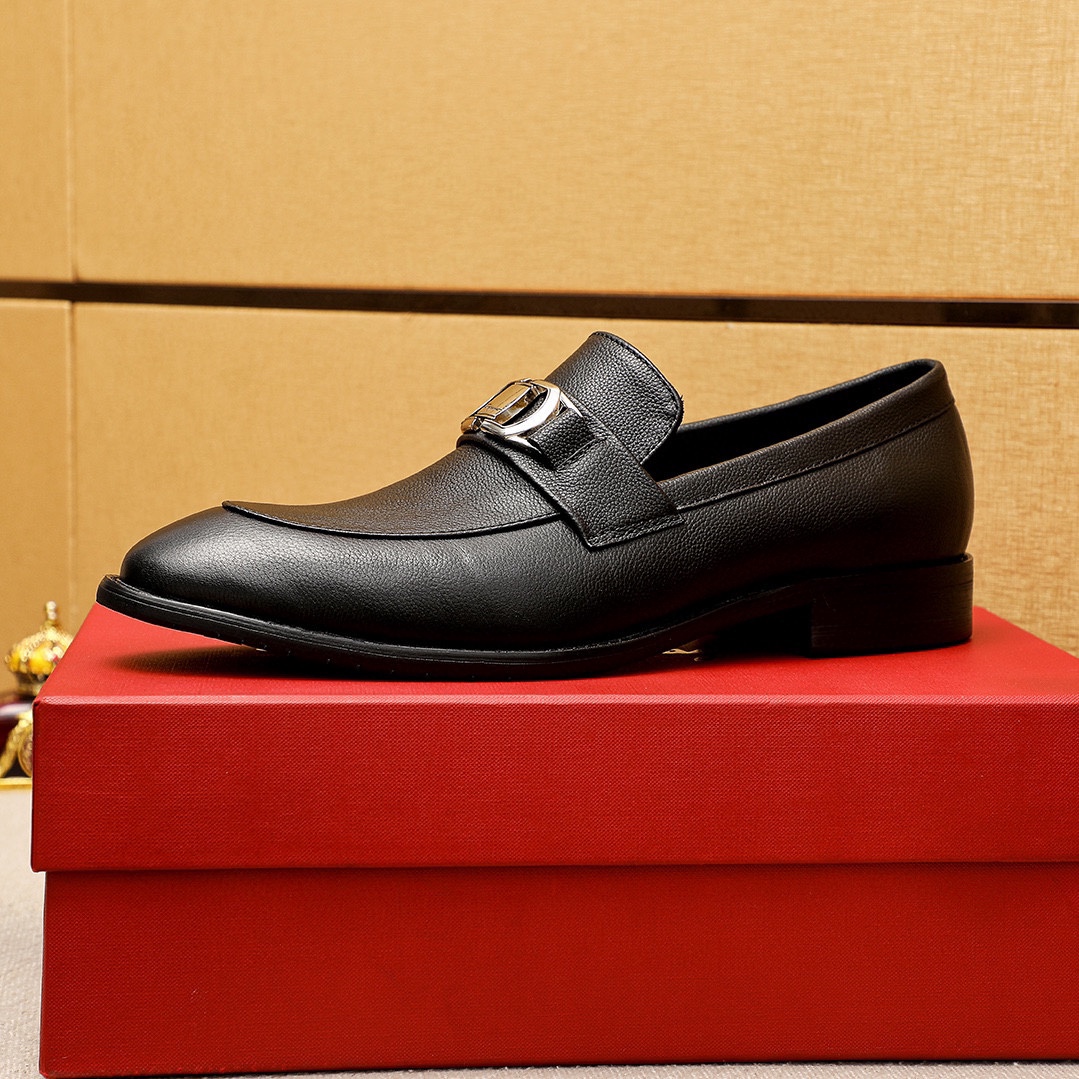 Ferragamo Men's Black Leather Loafers with Silver Buckle - Sizes 39-44 6 i1745460790 6996 4