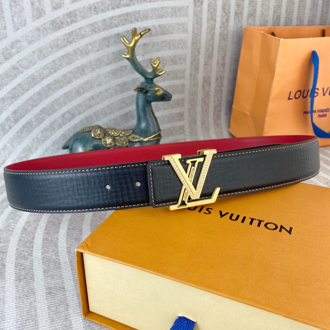 LV💕 特种皮腰带系列 ，原厂五金精品不锈钢扣，手感柔软舒适 宽3.8CM。