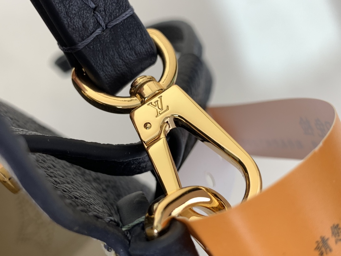 Bella  手袋钱包,lv,包 6