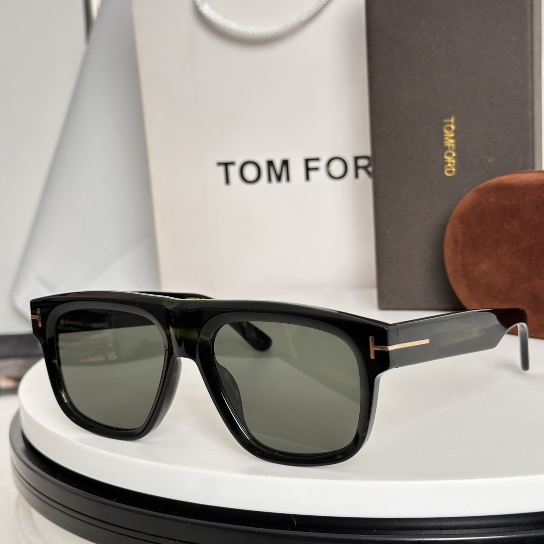  ‼️𝐓𝐎𝐌 𝐅𝐎𝐑𝐃 FT1201 Tom Ford
横鼻梁框架
FROM THE ICON COLL