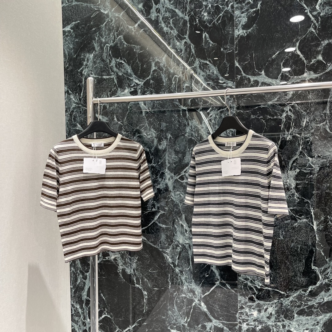 Brunello Cucinelli Striped Knit Short Sleeve Top - Relaxed & Stylish 2 i1745493502 8377 0