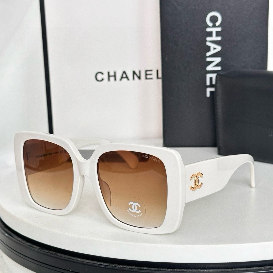 Elegant Chanel CH9519949 Sunglasses - Style & Protection, 54-25-199 Size 5 i1745495799 2381 2