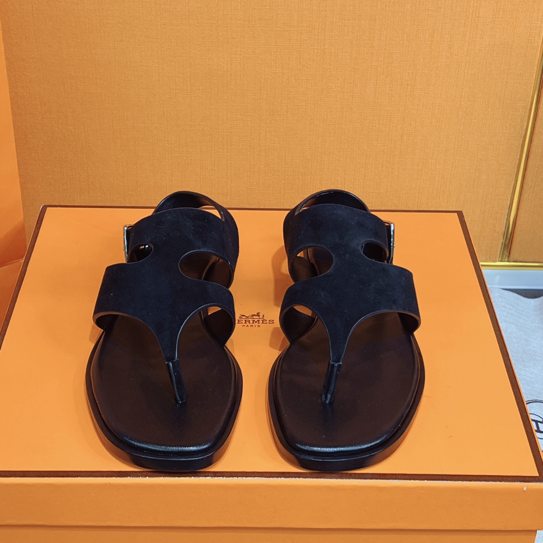 NO:265254,Hermes... a Eclair new color   hot series. The style is super positive, with a certain thickness that increases the height and makes your legs look longer!  Body breathable, comfortable calfskin, a single item that combines color combinations with both appearance and comfort!  Channel supply: size 35-39 can be set at 40.41, split-toe shoes, christian louboutin, hermes, cowhide19860909Hermes... a Eclair 新色 爆款系列 版型超正,有一定厚度增高显腿长！透体透气 舒适的小牛皮 春夏拼色兼具颜值舒适度的单品！ 渠道货源 码数 size 35-39可定40.41,分趾鞋,christian louboutin,hermes,cowhide,Women's Shoes