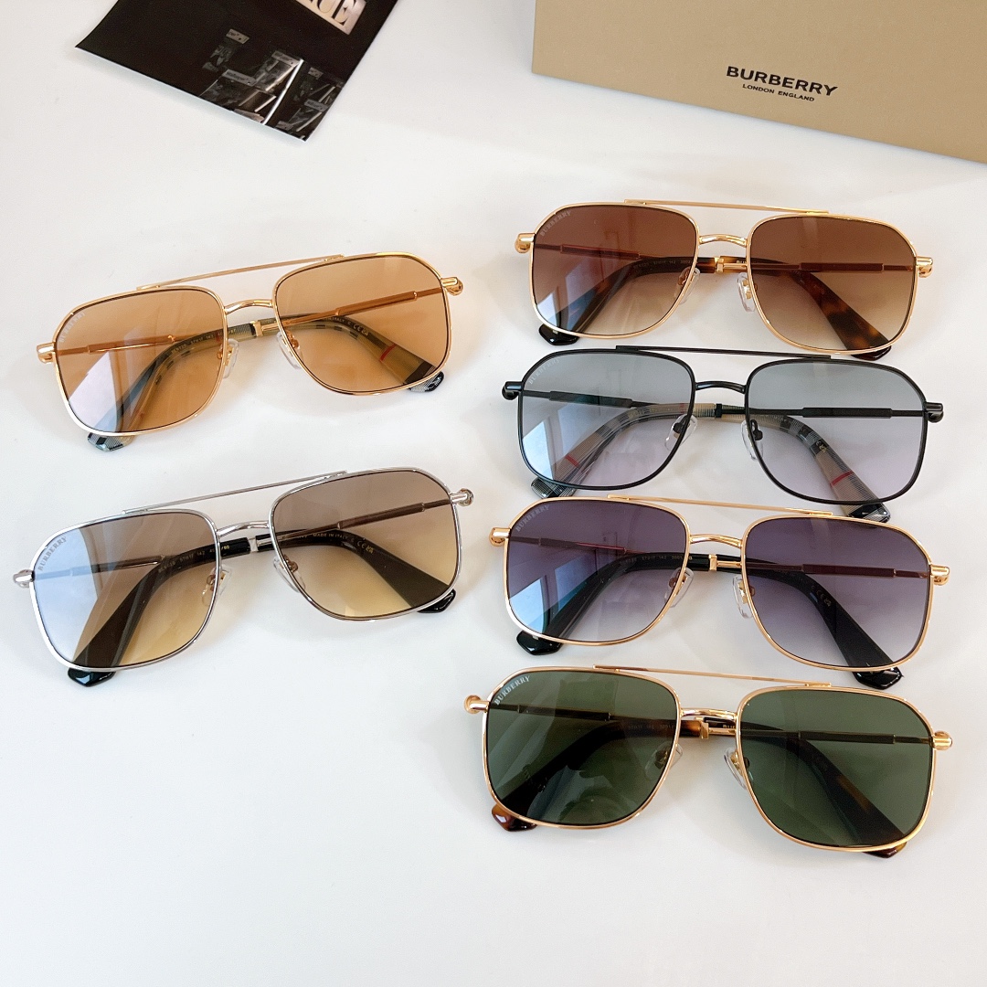  BURBERRY
MOD：BE6020
Size：57口17 142
🔝🔝
