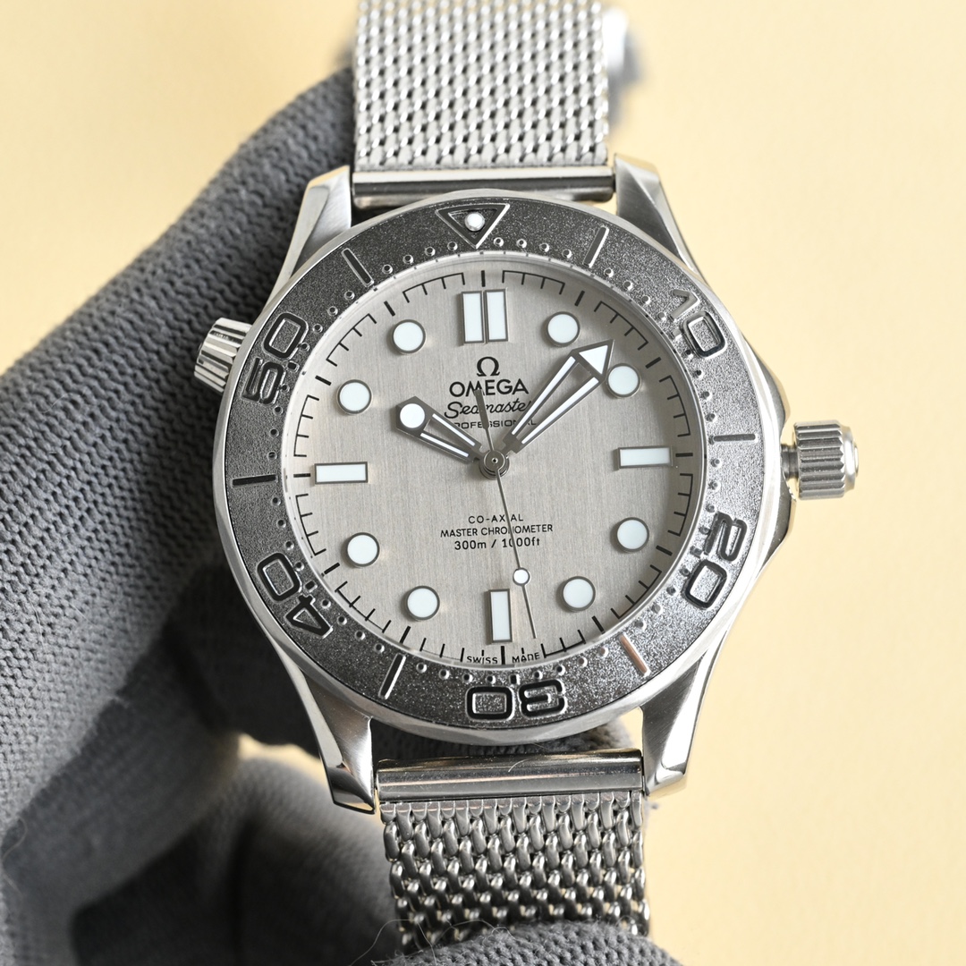 NO:151080,The latest model Omega/Seahorse series Mi watch debuts. Movie 007-No time to die>>The same style of Seahorse worn by James Bond in >> The original mesh belt is developed according to the authentic product. It is made of 316 stainless steel, sapphire mirror, matched with the original imported 8800 movement 42m case!  , omega19860909最新款 欧米茄/海马系列米腕表登场 电影007-无暇赴死>>中的詹姆斯.邦德佩戴的海马同款 原版网带,按正品开发.采用316精钢打造,蓝宝石镜面,搭配原装进口8800机芯 42m表壳！,,omega,Watch