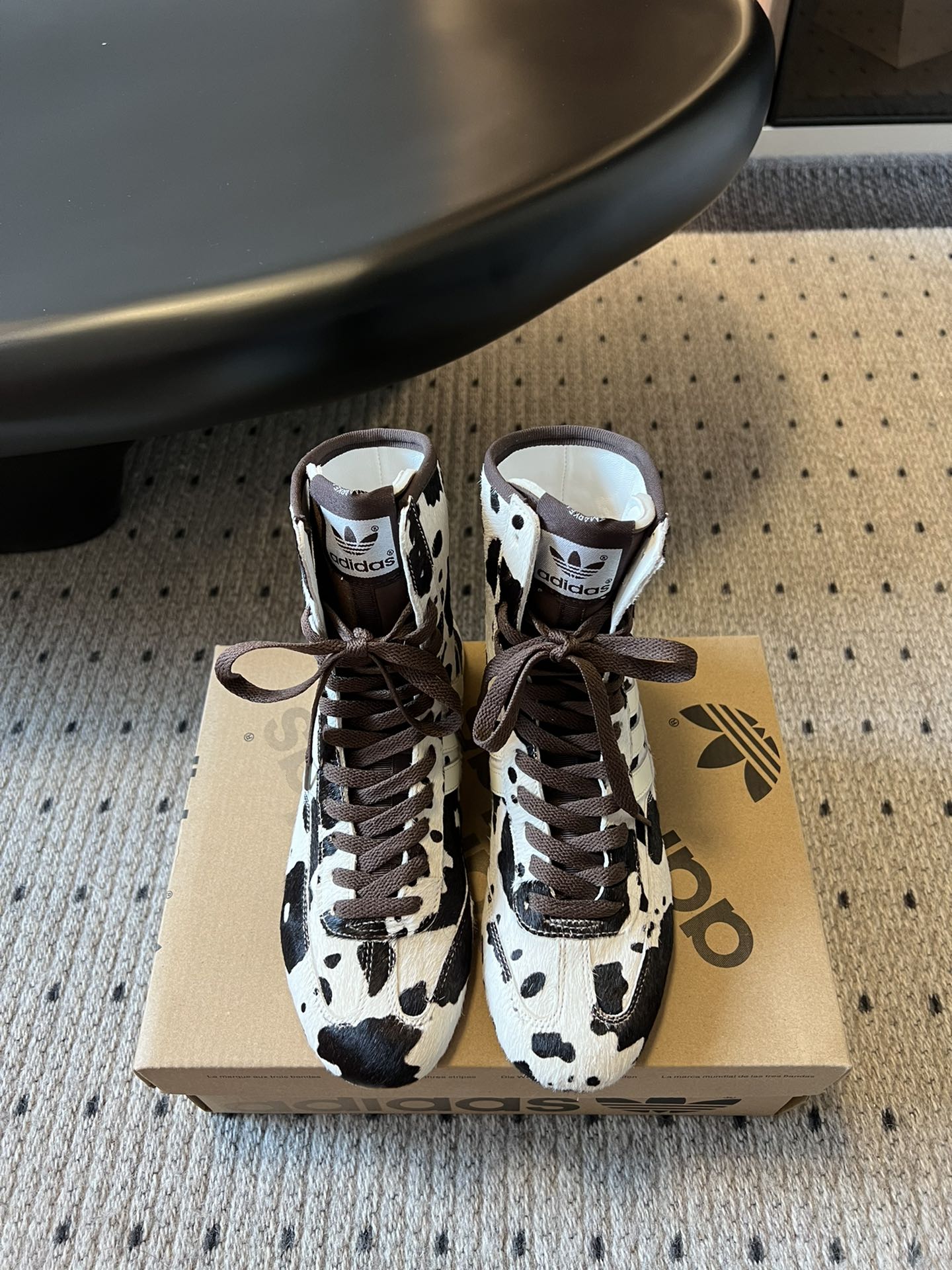 NO:245851,Purchase grade Adida* Adidas 25ss Taekwondo shoes Casual shoes High-top strap canvas shoes It is simply the 