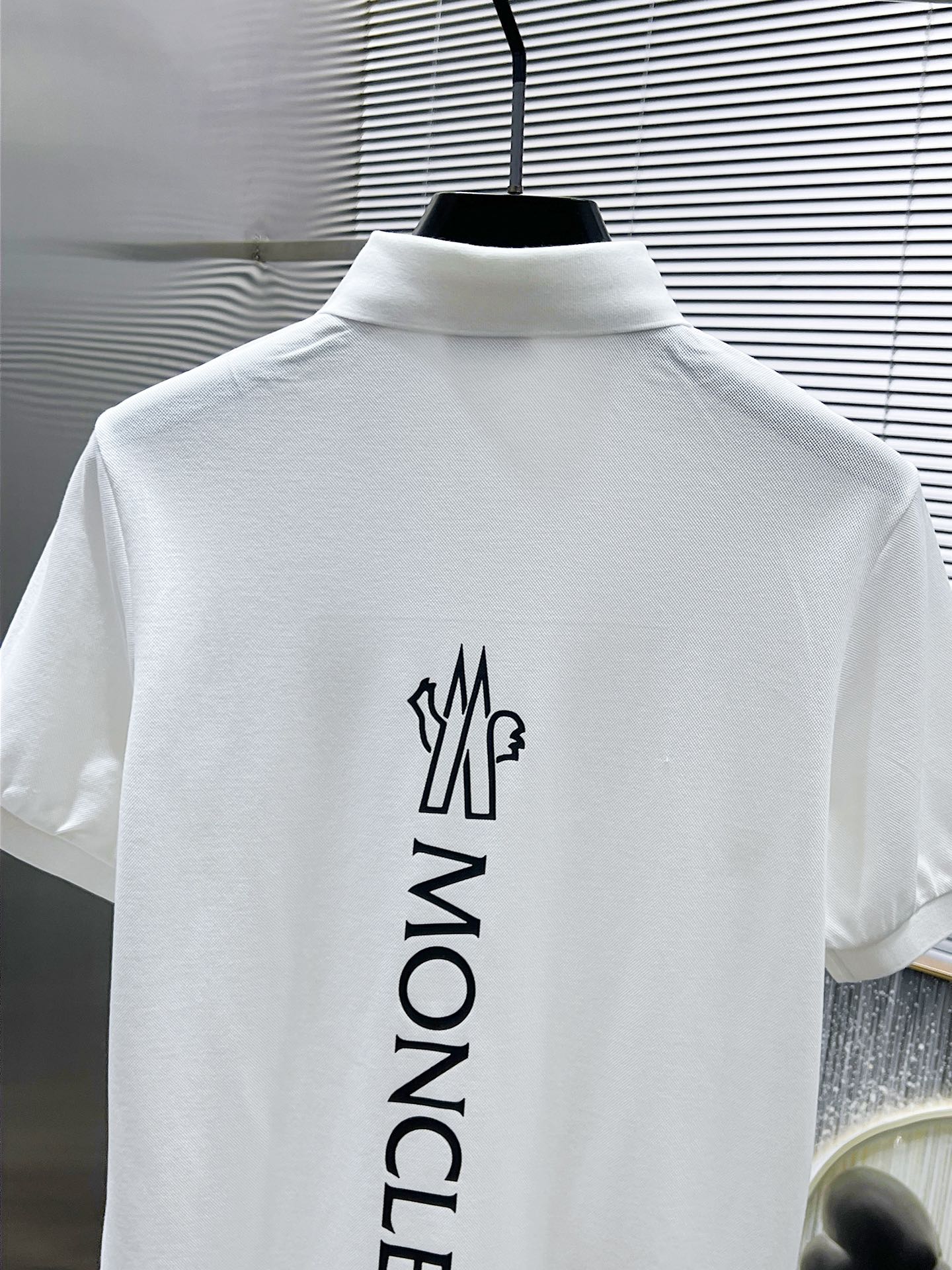 Moncler T恤moncler,服装 7 Moncler T恤moncler,服装 7