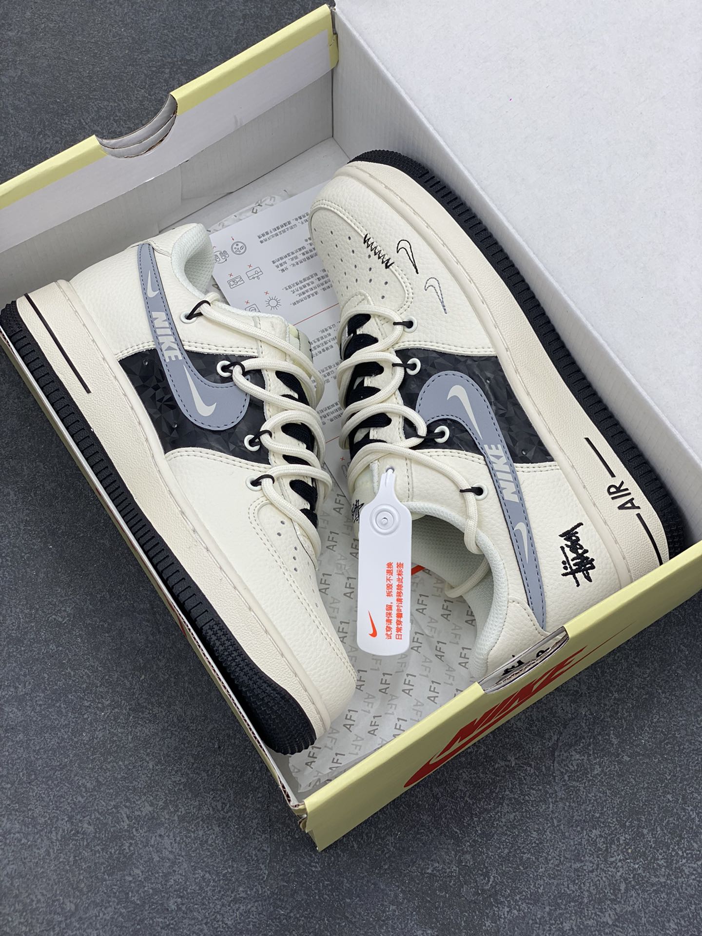 图片[9]-NIke Air Force 1 \’07 Low “斯图西联名——黑钻石抽绳”空军一号 低帮 运动鞋 休闲鞋 折边针车 工艺难度大 原楦头原纸板 原装鞋盒 定制五金配件 内置全掌气垫 原厂鞋底 货号：DM6868-073 尺码：36 36.5 37.5 38 38.5 39 40 40.5 41 42 42.5 43 44 44.5 45-选品中心