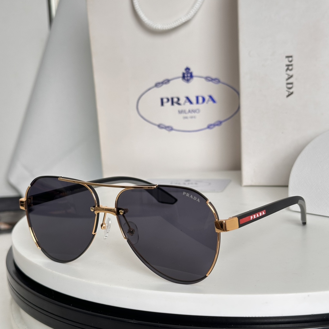  ‼️PRADA
MOD：PS51YS
size：62口13 140