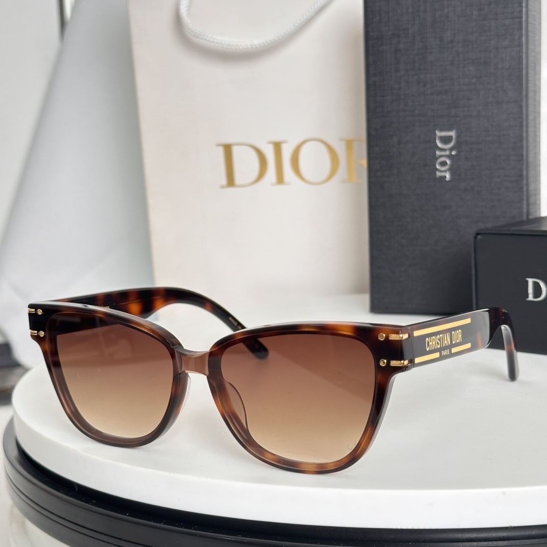  ‼️Dior
MOD：DSGTA31UCR
Size：54口18-145
