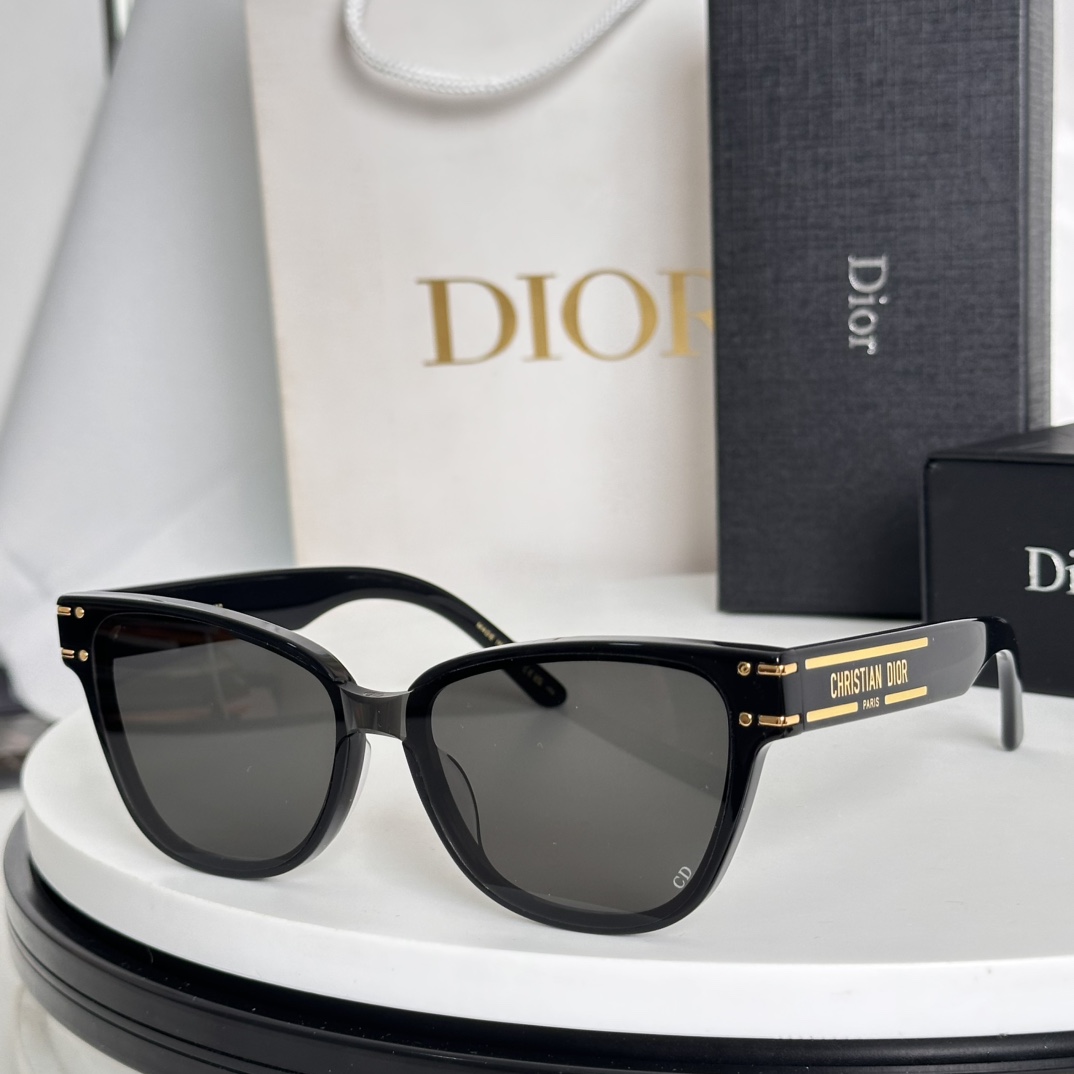  ‼️Dior
MOD：DSGTA31UCR
Size：54口18-145
