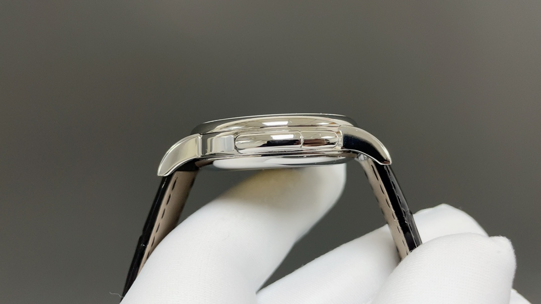 TW Factory Patek Philippe 5078 watch. 40mm case, 11.05mm thickness. Genuine mold, improved case polishing, upgraded dial and hands, sapphire crystal. Custom automatic movement, Italian calfskin strap. Exquisite craftsmanship, elegant and timeless.-Big cat