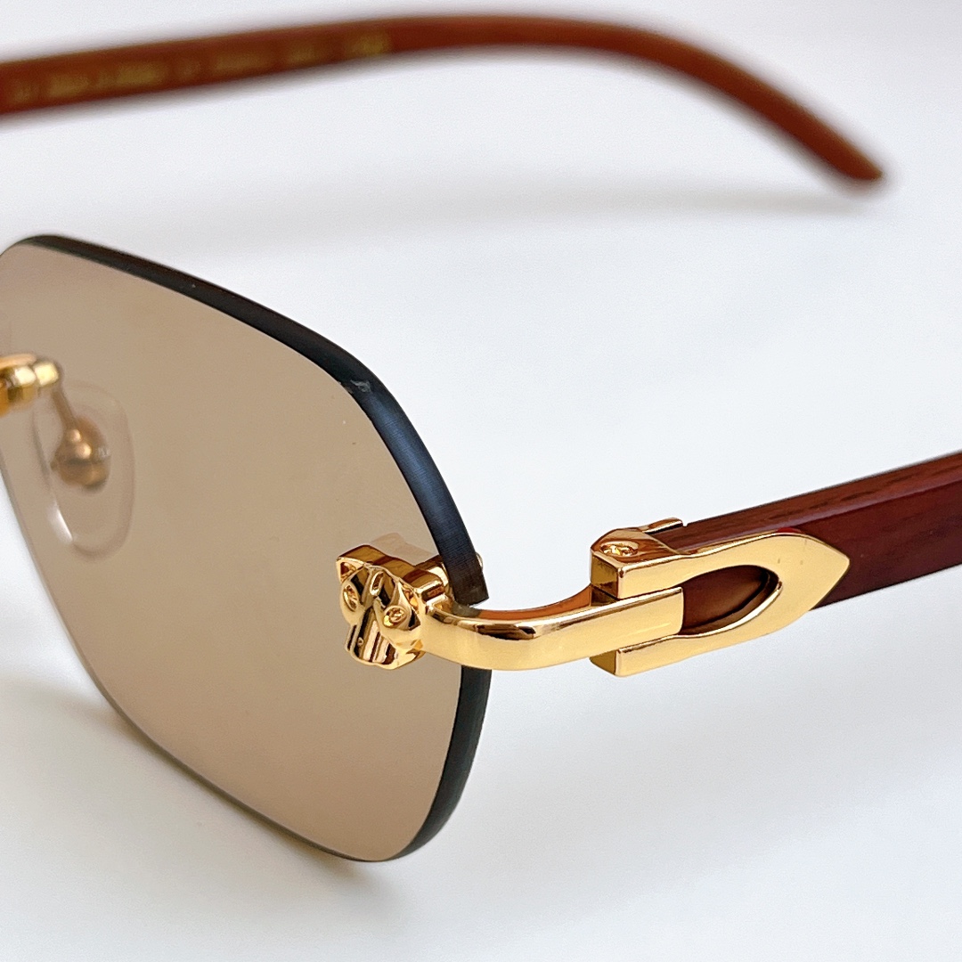  Cartier
MOD：CT0611S
Size：60口18 143
🔝🔝

