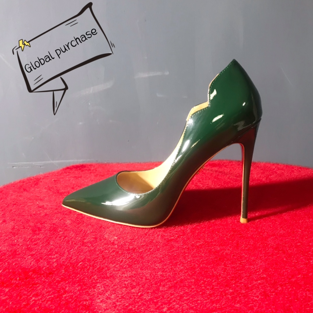 NO:100688,High-end customization 2025 fan classic series!  H12Cm code 34-42.. Custom leather sole is not returned or exchanged. 8050-003. Fan green leather, big bottom trademark buckle Standard European code Reference: 8050-003 Color:green Material:patent leather Lining:goat leather Heel height:12Cm Sole:leather sole Size:EU 34-42 (US 4-11):,,christian louboutin,Leather soles19860909高端订制 2025扇面精典系列！ H12Cm码34-42码..真皮大底订制不退不换.8050-003.扇面绿柒皮,大底商标扣 标准欧码 Reference:8050-003 Color:green Material:patent leather Lining:goat leather Heel heigh:12Cm Sole:leather sole Size:EU 34－42（US 4一11) :,,christian louboutin,Leather soles,Women's Shoes