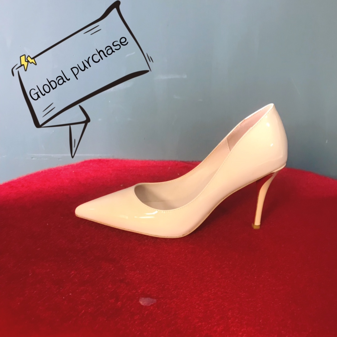 NO:100684,High-end customization 2025 spring and summer classic series!  H8Cm, size 34-42. Genuine leather large sole, custom-made models are not returned or exchanged. 1857-001. Naked pink slim leather. Naked pink sheepskin. Official website picture Standard European code Reference:1857-001 Color:pink/pink Material:patent leather Lining:goat leather Heel height:8cm Sole:leather sole Size:EUR 34-42 (US 4-11):,,christian louboutin,sheepskin,Leather soles19860909高端订制 2025春夏精典款系列！ H8Cm,尺码34-42码. 真皮大底,订制款不退不换.1857-001.裸粉色柒皮.裸粉色羊皮里.官网图 标准欧码 Reference:1857-001 Color:pink/pink Material:patent leather Lining:goat leather Heel heigh:8cm Sole:leather sole Size:EUR 34－42（US 4一11) :,,christian louboutin,sheepskin,Leather soles,Women's Shoes