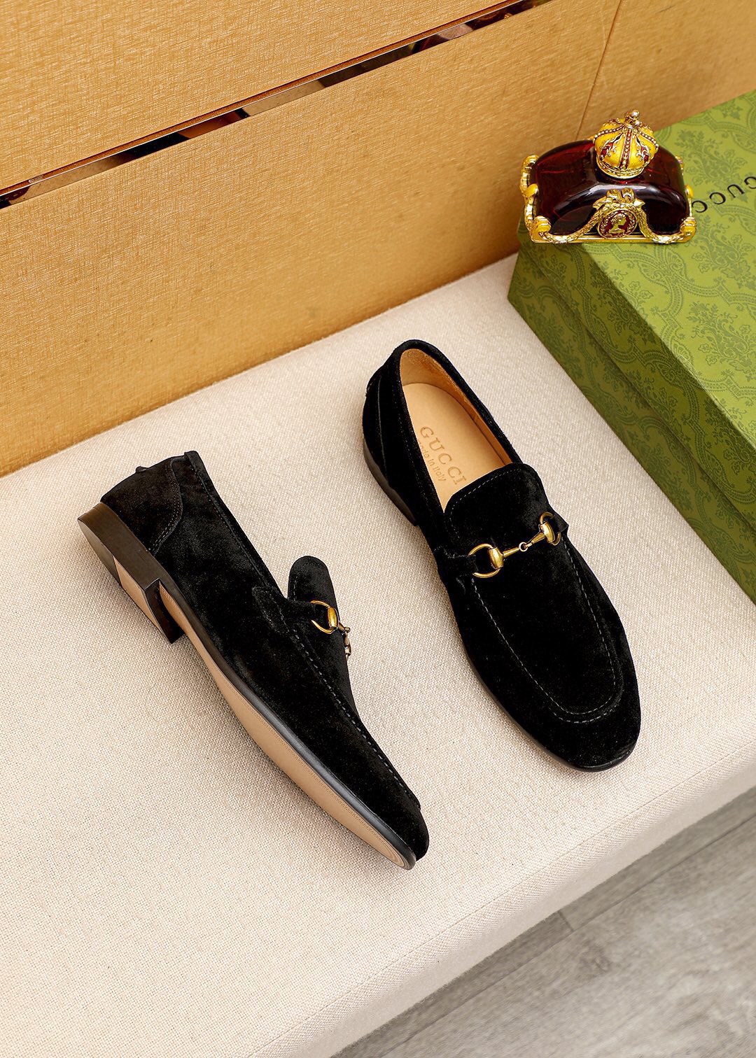 Gucci Men's Black Leather Loafers with Horsebit Detail - Size 39-44 4 i1745638166 7634 2