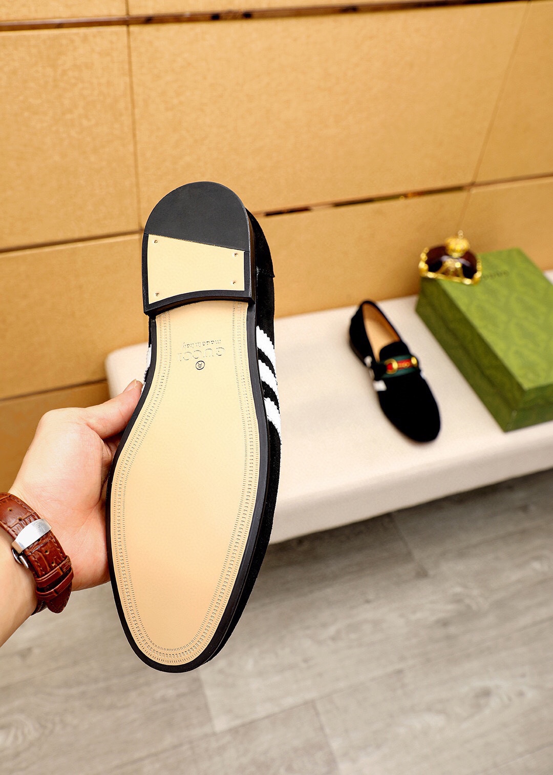 Gucci Men's Black Leather Loafers with Horsebit Detail - Size 39-44 10 i1745638289 9030 8