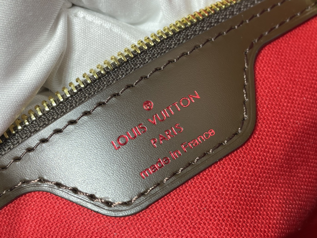 Vivienne  手提包钱包,lv,包 7