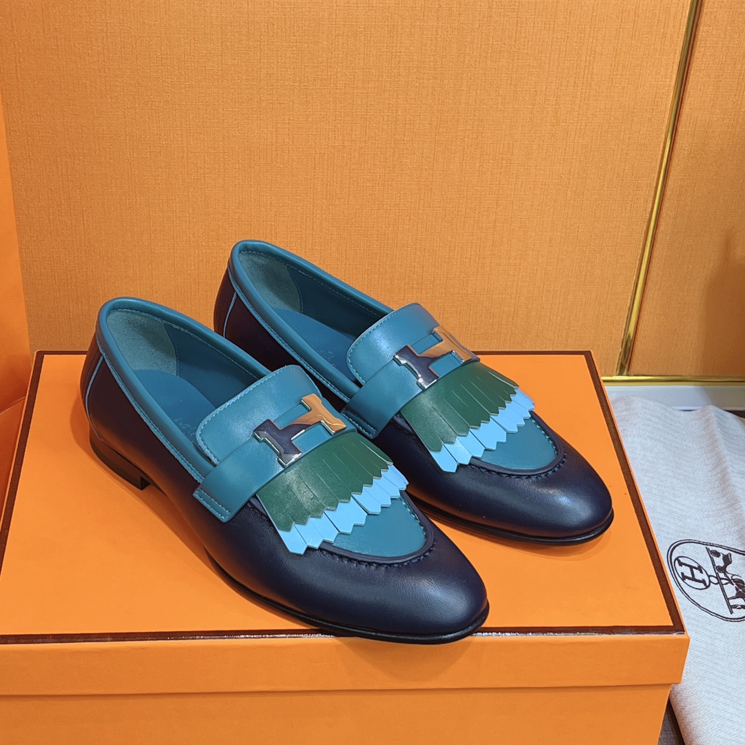 NO:245491,Hermes... a Eclair new color   hot series. The style is super positive, with a certain thickness that increases the height and makes your legs look longer!  Body breathable, comfortable calfskin, a single item that combines color combinations with both appearance and comfort!  Channel supply code size 35-39 can be determined by 40.41, loafers, christian louboutin, hermes, loafers, cowhide19860909Hermes... a Eclair 新色 爆款系列 版型超正,有一定厚度增高显腿长！透体透气 舒适的小牛皮 春夏拼色兼具颜值舒适度的单品！ 渠道货源 码数 size 35-39可定40.41,乐福鞋,christian louboutin,hermes,loafers,cowhide,Women's Shoes