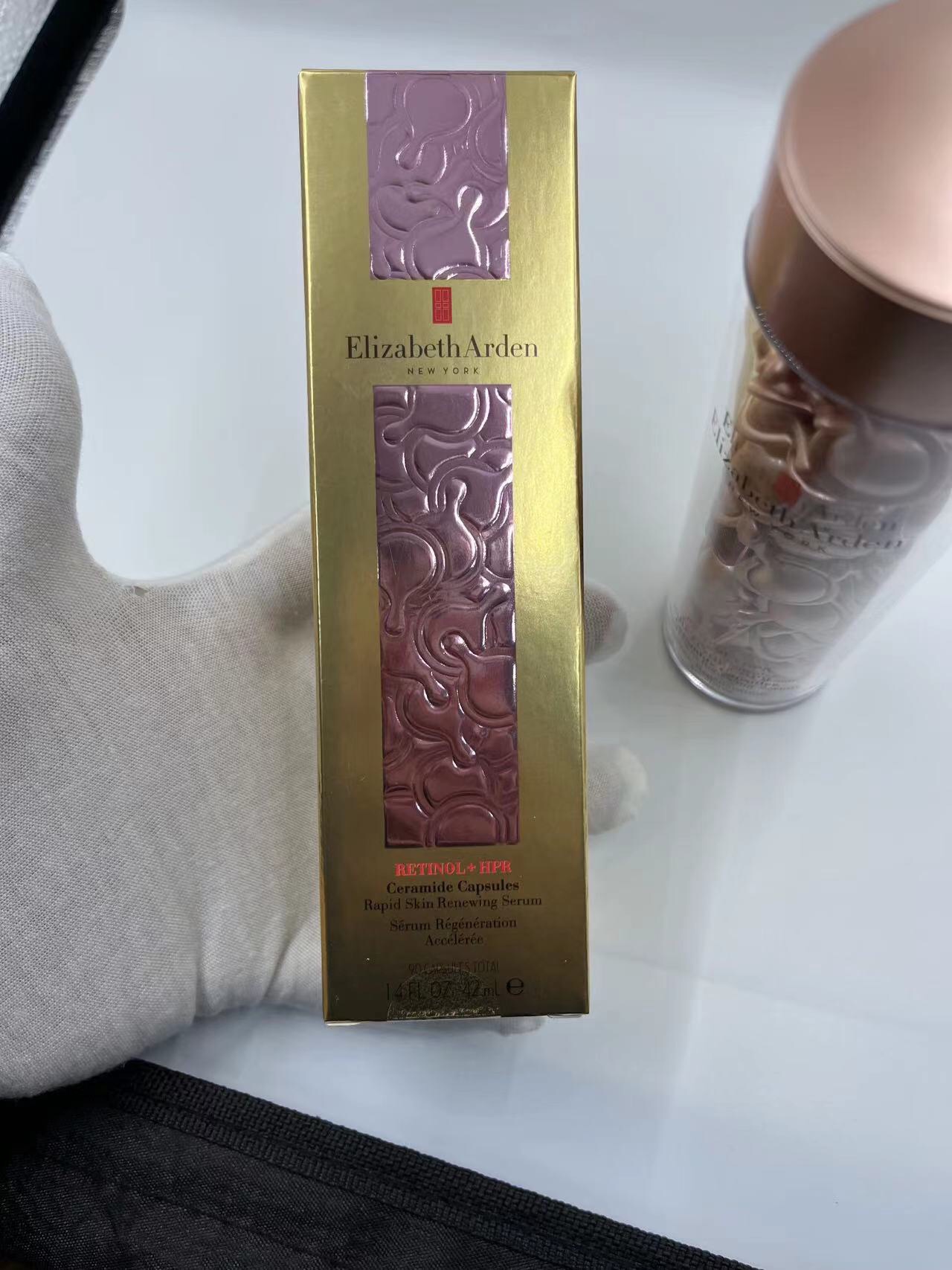 Versión nueva de alta calidad de Elizabeth Arden Retinol Capsules 90 unidades