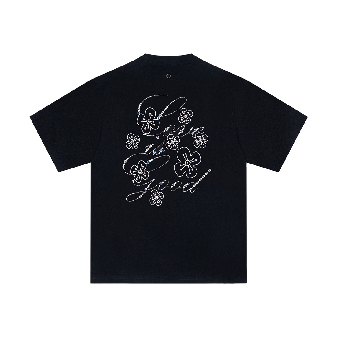 P93

颜色：黑色，白色
码数：S M L XL