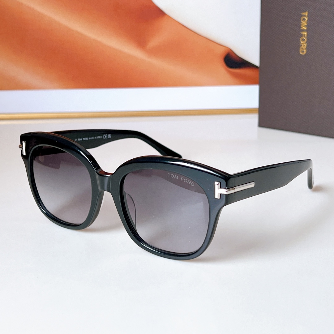  Tom Ford*  
MODEL FT1235
SIZE：55-20-140
🔝🔝
