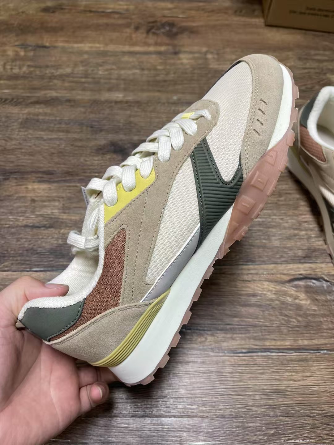 ZARA Retro Casual Sneakers - Stylish, Comfortable & Versatile Footwear 5 i1745744129 8689 3