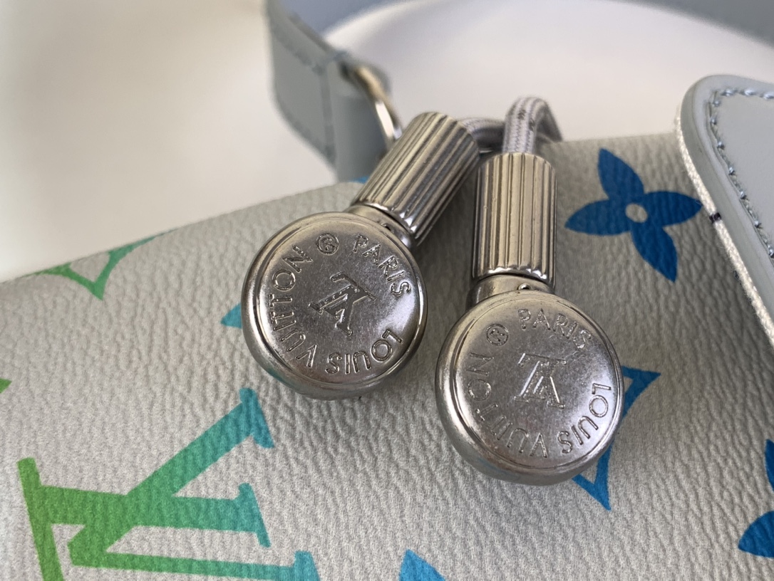 Louis Vuitton Monogram Eclipse 手袋/背包lv,包 7