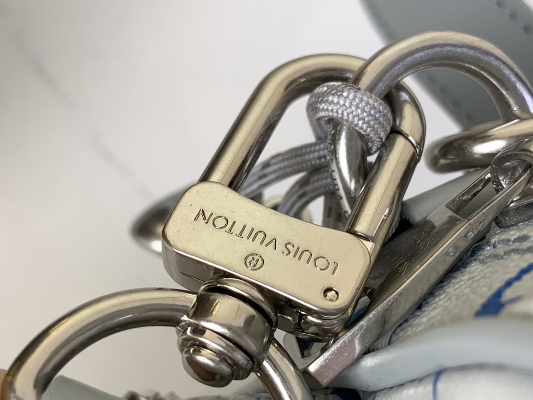 Louis Vuitton Monogram Archive 手袋lv,包 6