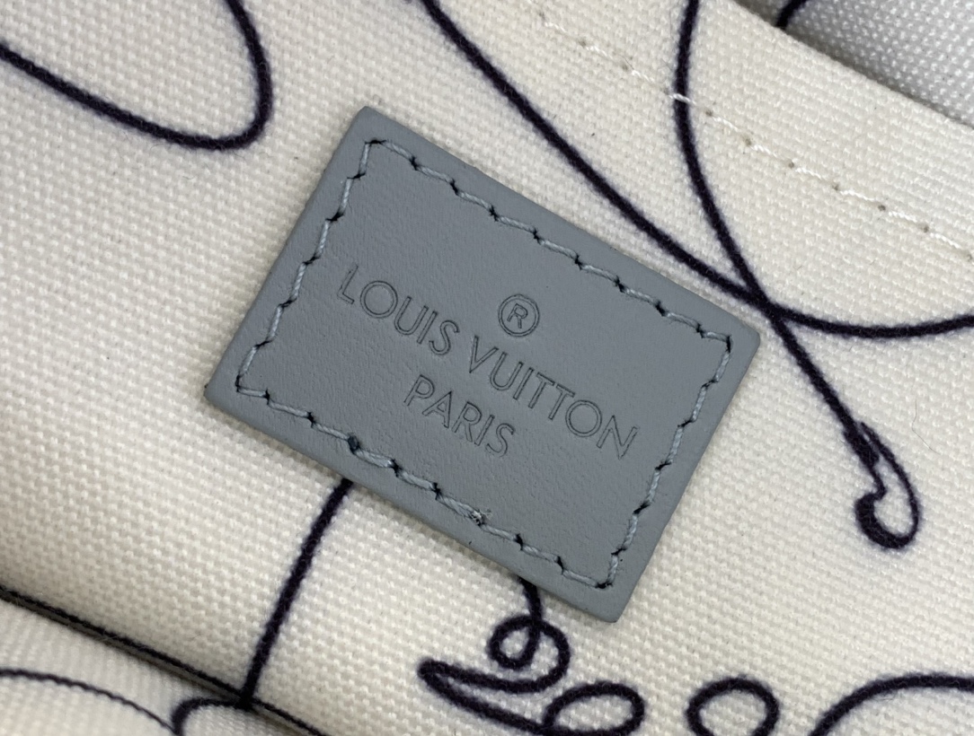 Louis Vuitton Monogram Archive 手袋lv,包 9