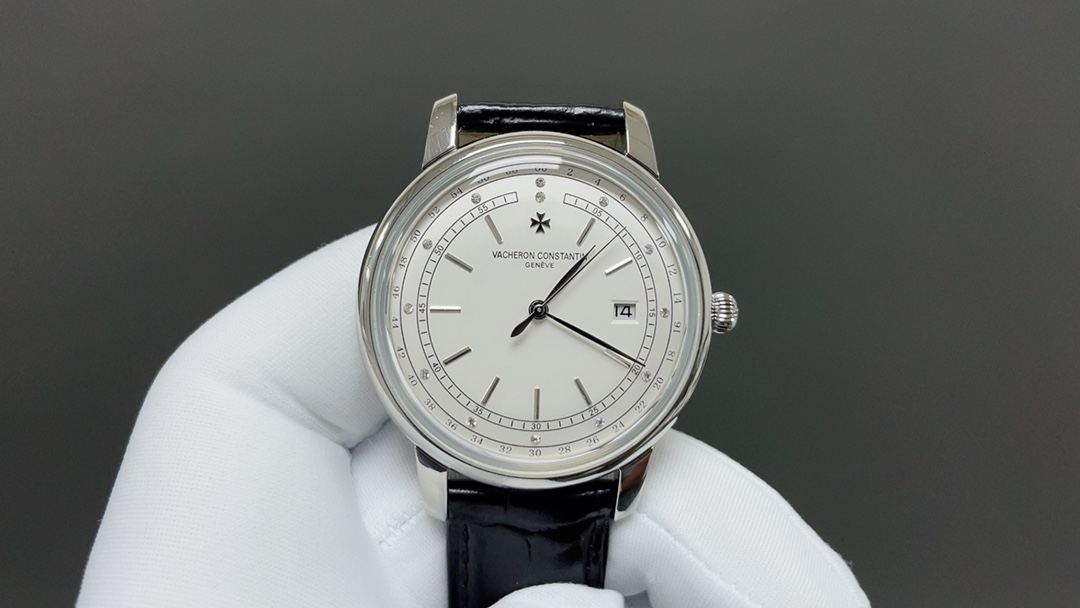 NO:392984,TW's latest popular model [Vacheron Vacheron constantin] Classic beauty to appreciate Vacheron Denton inheritance series watches!  1 The team has been carefully designed for 9 months, dares to be the first, strives for perfection, and breaks through the multi-layer technical bottleneck 2 The market's exclusive latest pot cover glass material, super 3D three-dimensional sense, ultra-thin craftsmanship, super luminous light, 42mm diameter 3 styles use original movement, vibration frequency per hour, zero rework quality 4 The dial uses classic and exclusive internal shadow, which further shows the luxurious temperament of this watch 5 Styles matched with Italian cowhide to make the wrist more comfortable. Vacheron Constantin, the watch you will have!  Quality of a large factory!  Welcome to reprint, vacheron, cowhide19860909TW 最新热门款【江诗.丹顿Vacheron constantin】经典之美品鉴江诗.丹顿传承系列腕表！ 1团队历时9个月精心设计,敢为人先,力求完美,突破多层技术瓶颈 2 市场独家最新锅盖玻璃材质,超强的3D立体感,超薄工艺,超强夜光,直径42mm 3款式采用原装机芯,每小时振频28800次,零返修质量 4 表盘上采用经典独家内影,更显示出这款腕表的华贵气质 5 款式搭配意大利牛皮让手腕更贴合舒适 江诗丹顿,你终将拥有的腕表！大厂品质！欢迎转载,,vacheron,cowhide,Watch