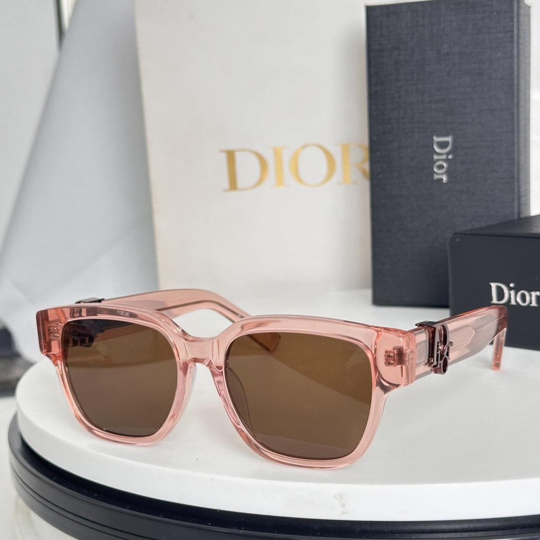  ‼️DIOR
MODEL：DiorOblique S1F
SIZE：53口19-145