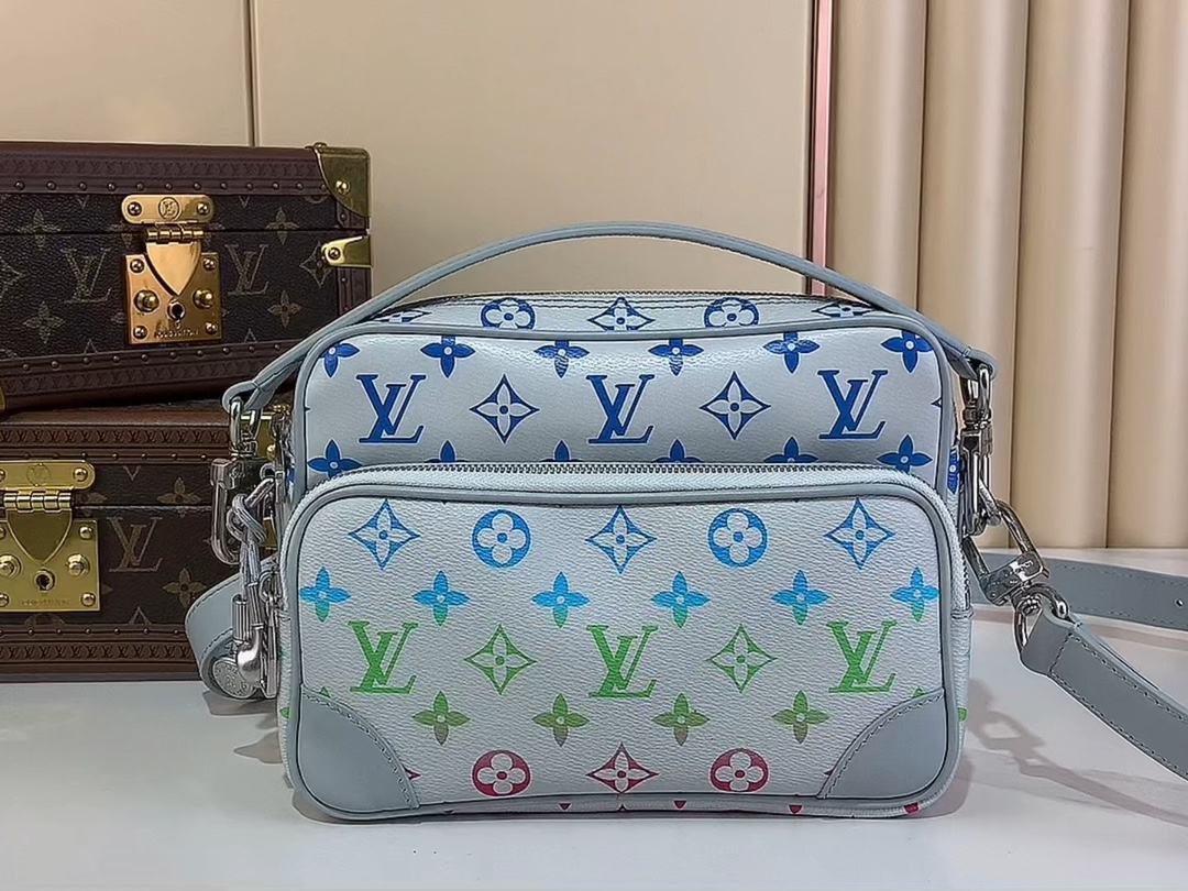 M13897七彩/163c01芯片