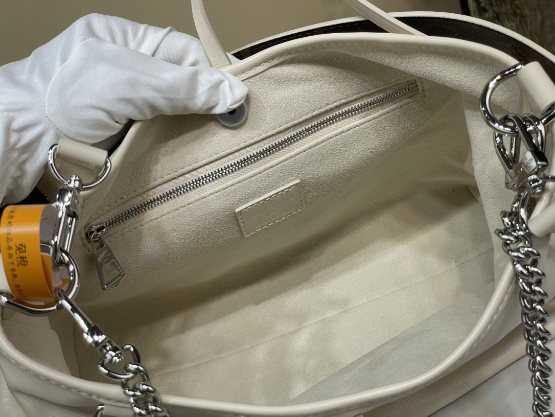 CARRYALL CARGO 手袋lv,包 9