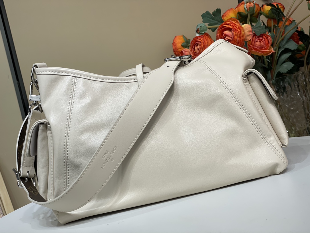 CARRYALL CARGO 手袋lv,包 3