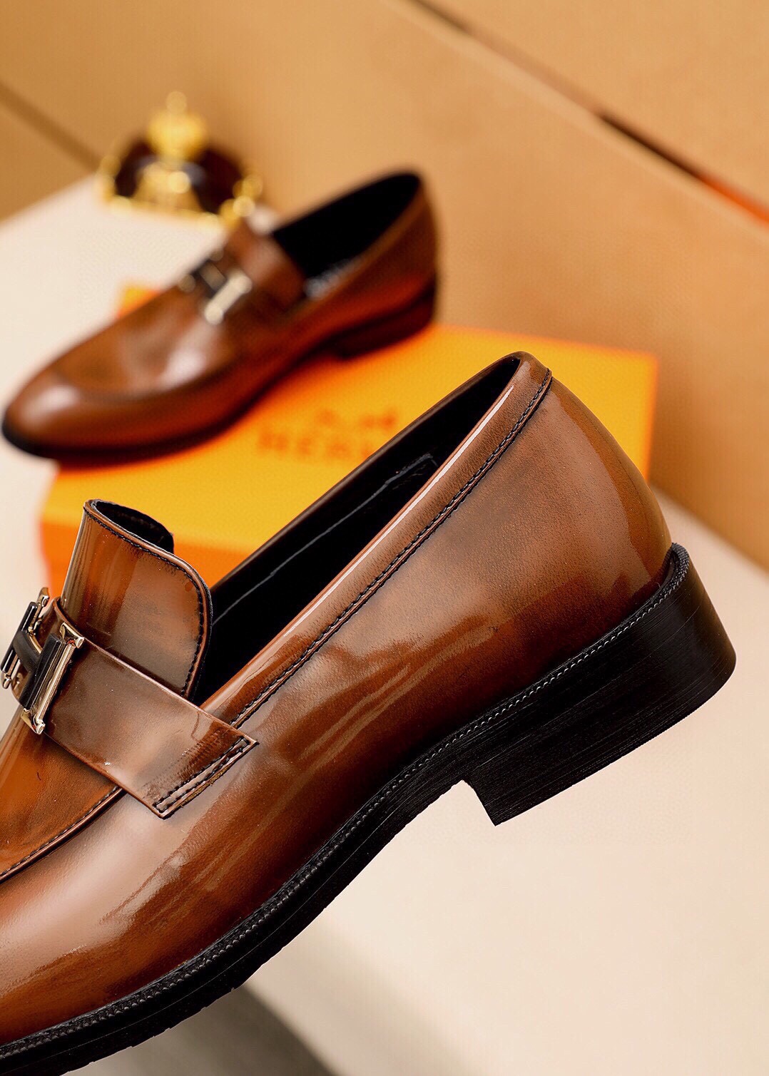 Hermes Men's Leather Loafers with Metal Buckle - Classic Style, Size 38-44 7 i1745801575 5221 5