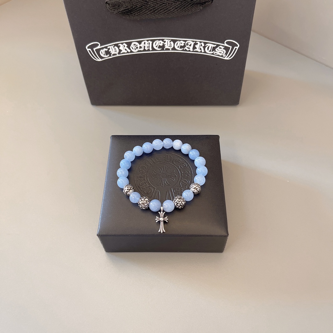 NO:533686,Pickel Croxin with plum red diamonds, new product released Jumei's latest bracelet grade is higher, same style as star, details are not on the market, this model is always available, Croxin's hot-selling model is very easy to match with trendy clothes, fine accessories, chrome hearts19860909批克罗心带梅红钻 新品发布巨美最新款手串档次更高明星同款 细节对版非市面亮面版型 这款一直在出 克罗心里面热卖款 非常好搭配潮流衣服,饰品精品,chrome hearts,Jewelry